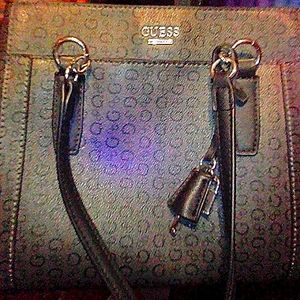Guess bag